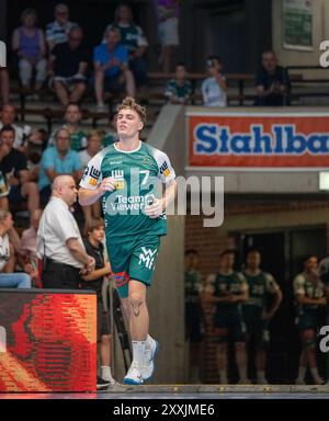 Einlauf des Neuzugangs Victor Klöve (FRISCHAUF! Göppingen,#7) ,GER,FRISCHAUF! Göppingen vs. BSV Bern, Handball, Player`s Night 2024,24.08.2024,  Foto: Eibner-Pressefoto/Eibner-Pressefoto/Stefan Rosenfeld Stock Photo